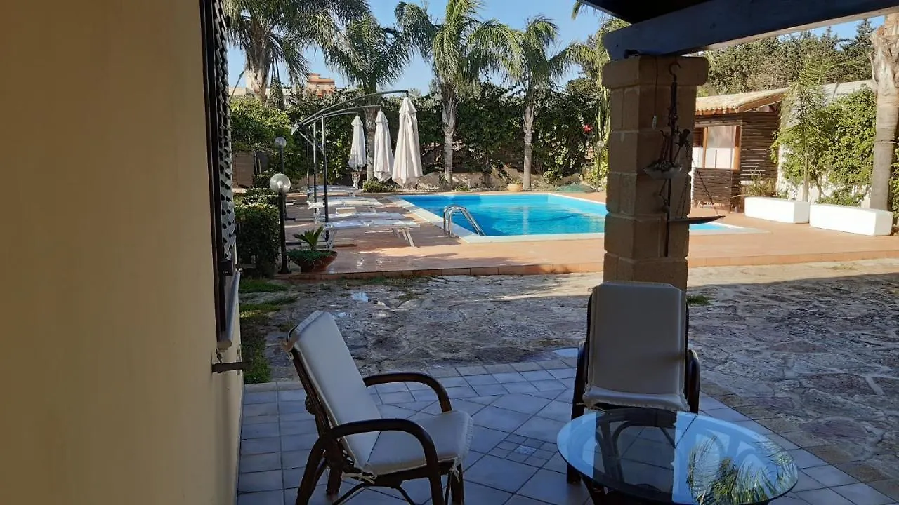 Vila Casa Vacanza Da Rosa Marsala 0*,